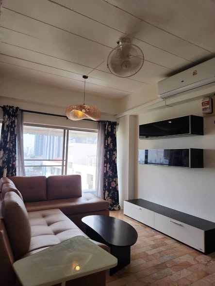 living room and bedroom of Baan Sukhothai Condo Building 11