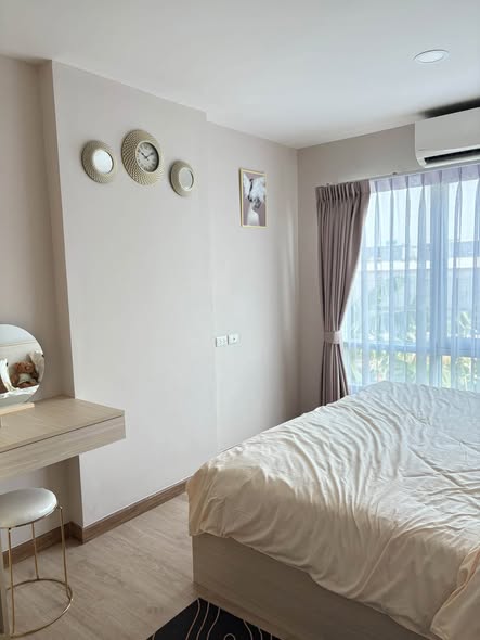 bedroom of BE Condo