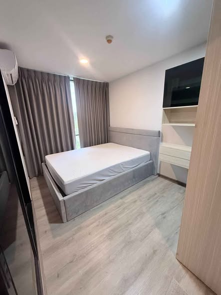 bedroom of Beat Bangwa Interchange