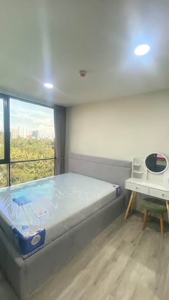 bedroom of Beat Bangwa Interchange