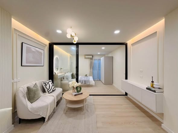 bedroom and living room and room interior of บ้านพระยาภิรมย์ อาคาร บี