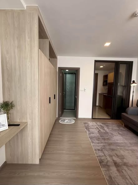 bedroom and room interior of เดอะมูฟ ประดิพัทธ์