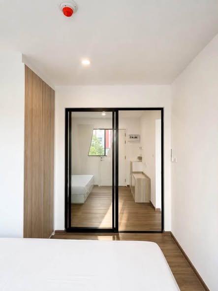 bedroom and room interior of เสนาคิทท์ สำโรง อินเตอร์เชนจ์ (สำนักงานขาย)