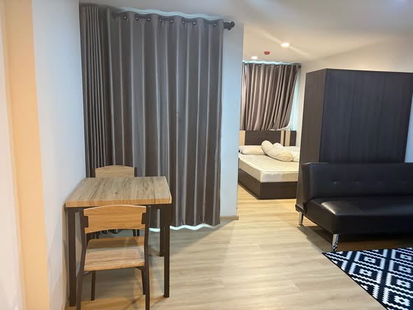bedroom and room interior of ไรย์ ตลาดพลู
