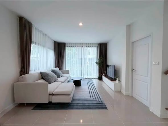 bedroom and living room of BELIVE สันทราย – แม่โจ้