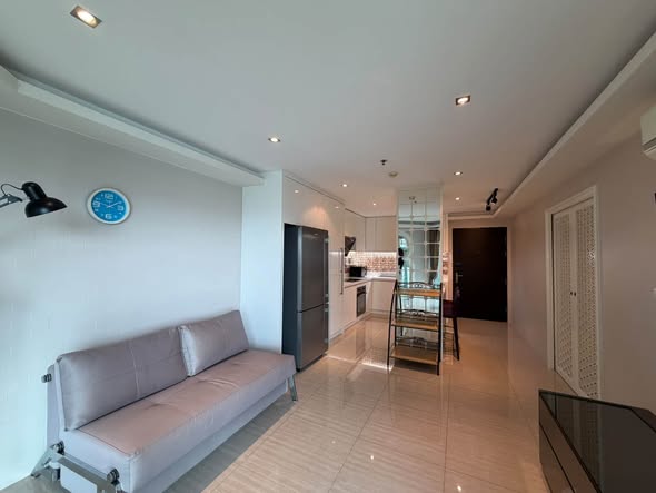 Belle Grand Rama 9
