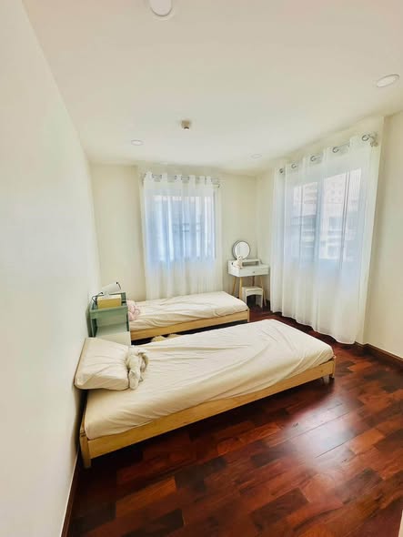 bedroom of Belle Park Residence
