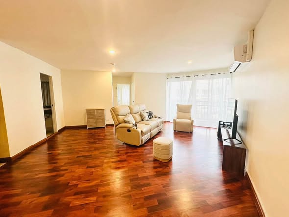 living room of Belle Park Residence