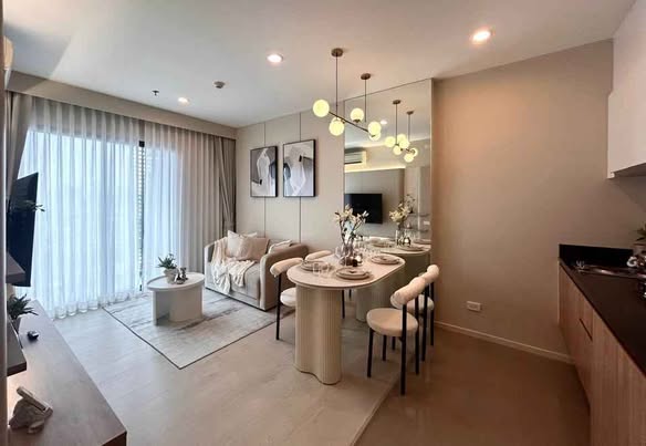 living room of Blocs 77