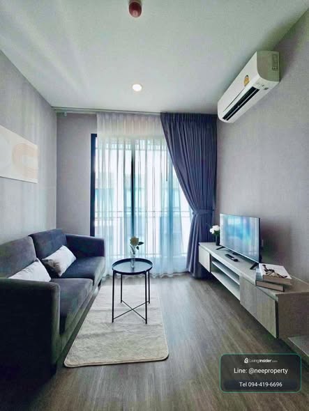 living room and bedroom of BRIXTON Pet&Play Sukhumvit107