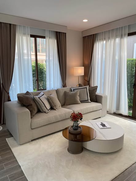 bedroom and living room of Burasiri Krungthep Kreetha