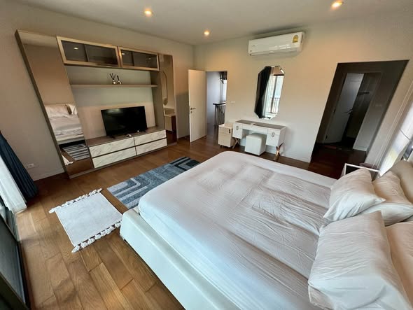 bedroom of บุราสิริ พัฒนาการ Burasiri Pattanakarn