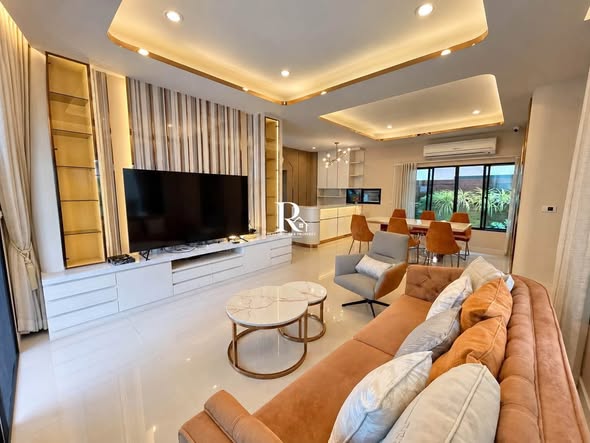 bedroom and living room of บุราสิริ พัฒนาการ Burasiri Pattanakarn