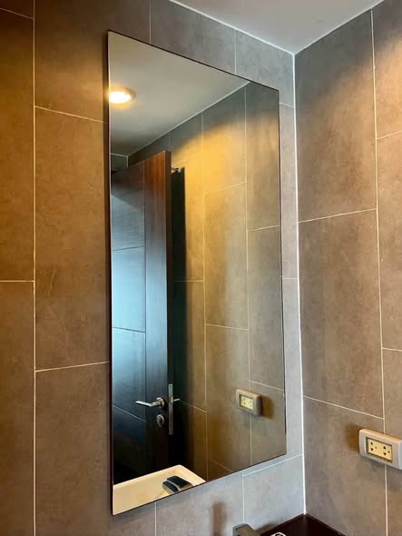 bathroom of C Ekkamai Condominium