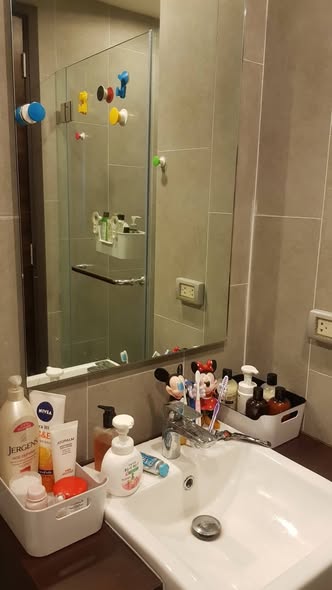 bathroom of C Ekkamai Condominium