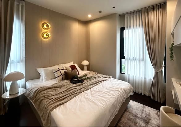 bedroom of C Ekkamai Condominium