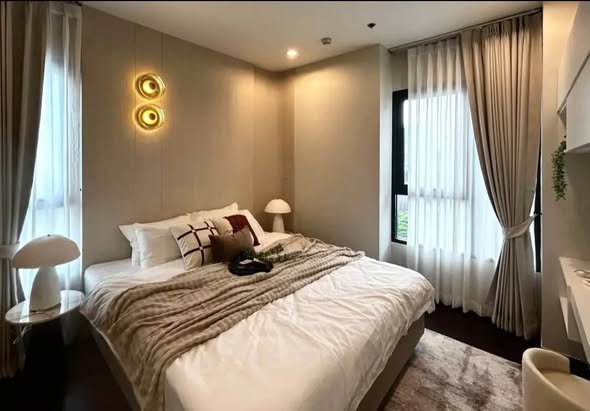 bedroom of C Ekkamai Condominium