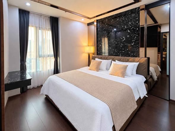 bedroom of C Ekkamai Condominium