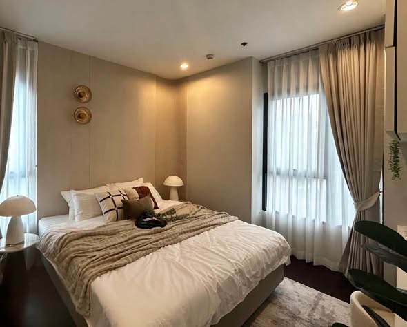bedroom of C Ekkamai Condominium
