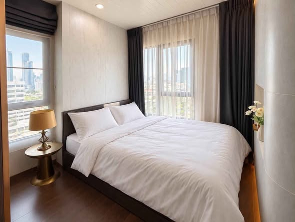 bedroom of C Ekkamai Condominium