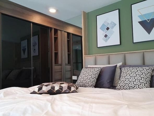 bedroom of C Ekkamai Condominium