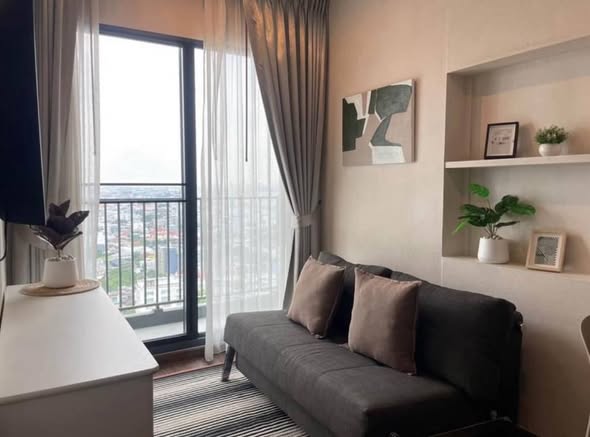 living room of C Ekkamai Condominium