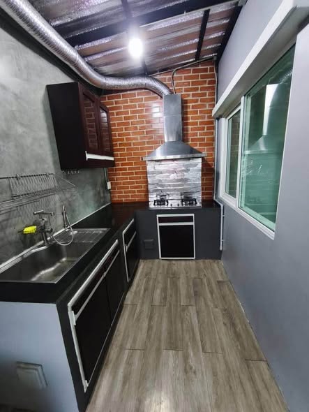 kitchen of Casa City Don Mueang