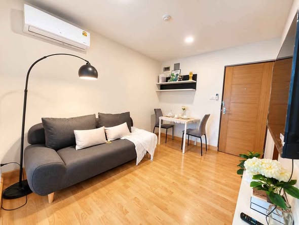 living room and bedroom of Casa Condo ช้างเผือก