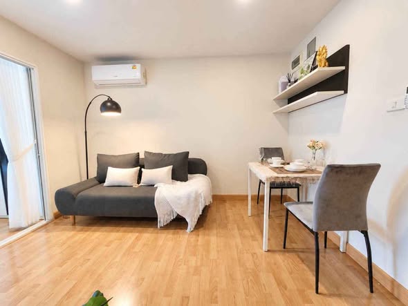 living room and bedroom of Casa Condo ช้างเผือก