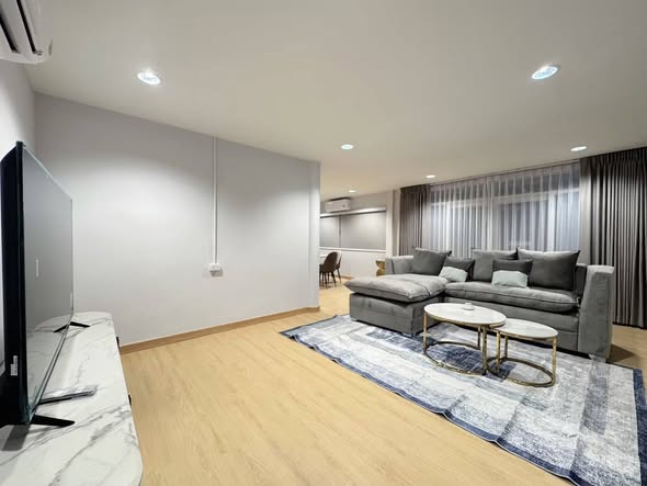 living room of Casa Grand Taksin House Rama 2 – Chom Thong | Q House