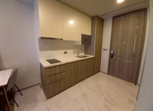 kitchen of Celes Asoke
