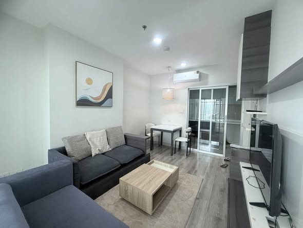 living room of Centric Sathon-St Louis