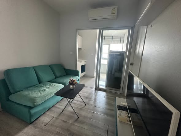 living room and bedroom of Centric Sea Pattaya