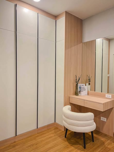 room interior and bathroom of Centro Bangna