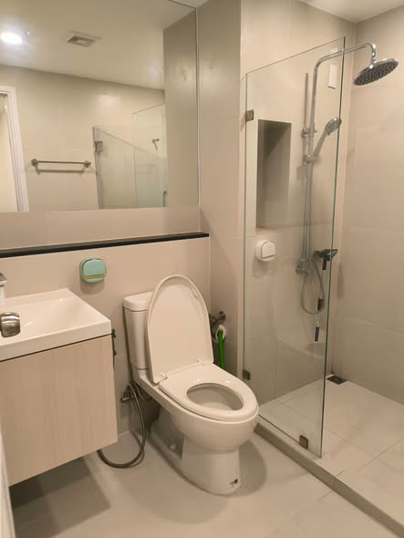 bathroom of Cerocco Bangna 36