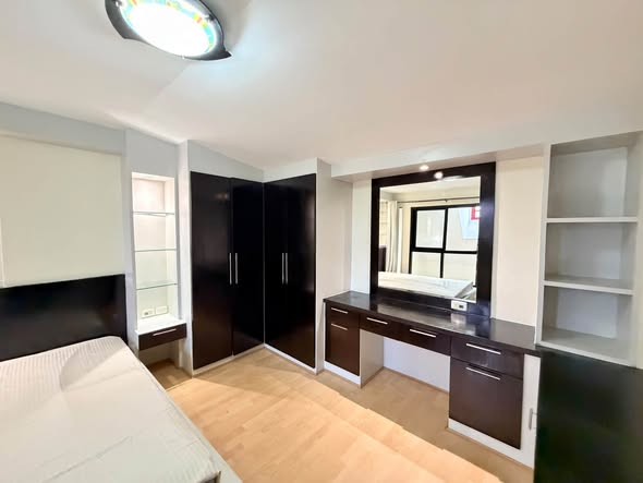 bedroom and room interior of Champs Elysees-Tiwanon