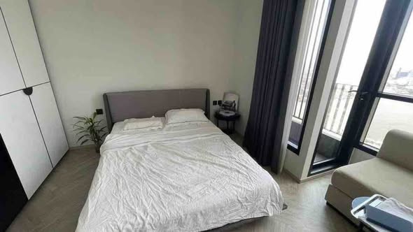 bedroom of Chapter Charoennakhon–Riverside