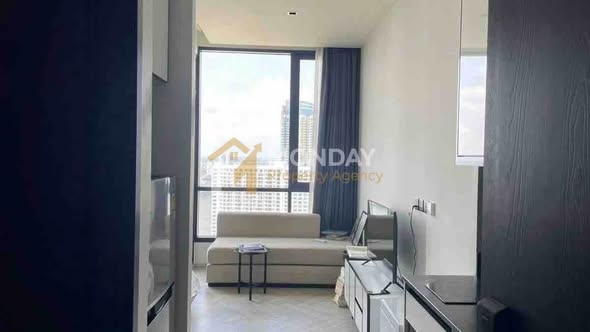 bedroom of Chapter Charoennakhon–Riverside