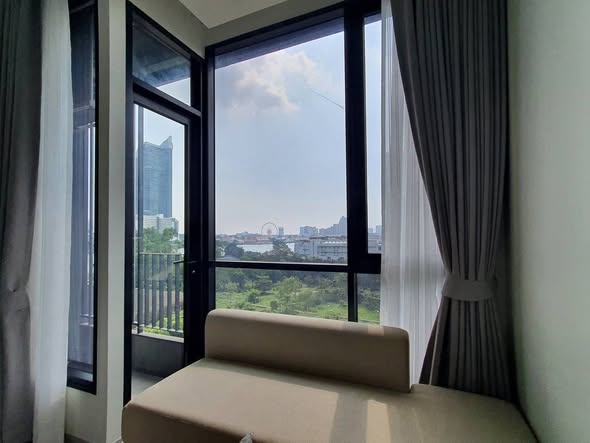 bedroom of Chapter Charoennakhon–Riverside