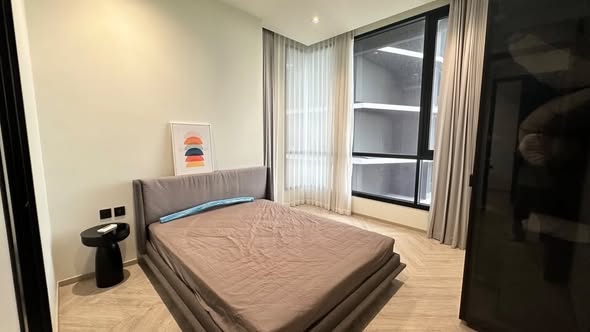 bedroom and room interior of Chapter Charoennakhon–Riverside
