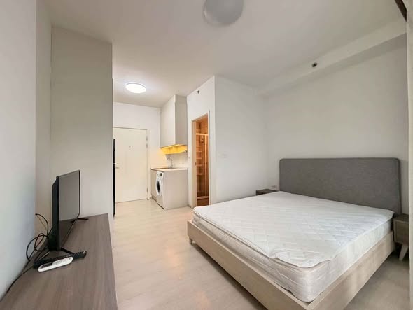 bedroom of Chapter One Eco Ratchada-HuaiKhwang