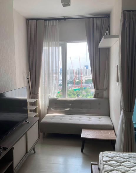 bedroom of Chapter One Eco Ratchada-HuaiKhwang