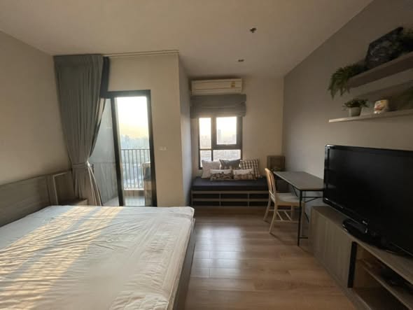 bedroom of Chapter One Midtown Lat Phrao 24