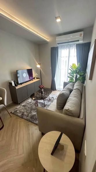 living room and bedroom of CHAPTER THONGLOR 25