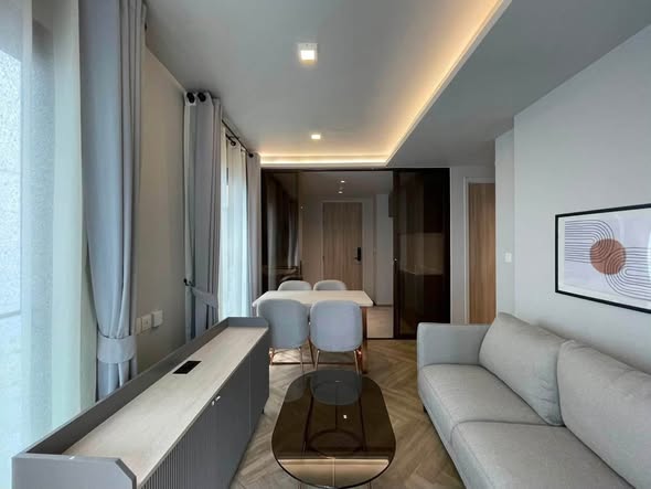 living room and bedroom of CHAPTER THONGLOR 25