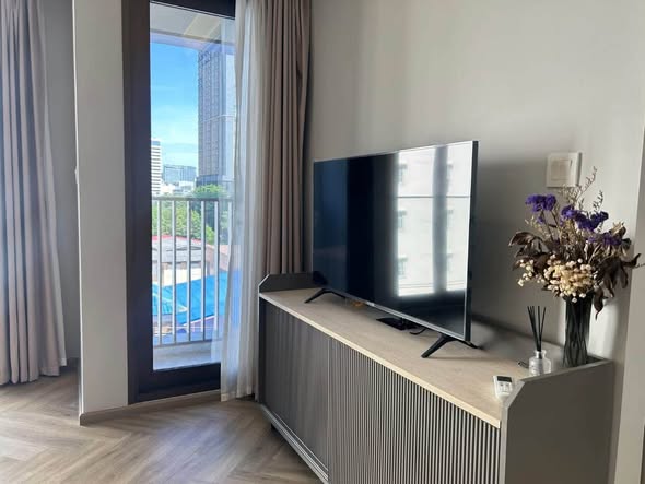 living room and room interior of CHAPTER THONGLOR 25