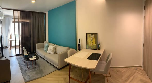 living room and room interior of CHAPTER THONGLOR 25