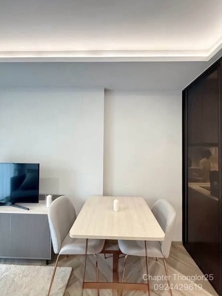 room interior of CHAPTER THONGLOR 25