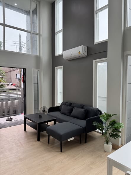 living room of Charoenjai Place