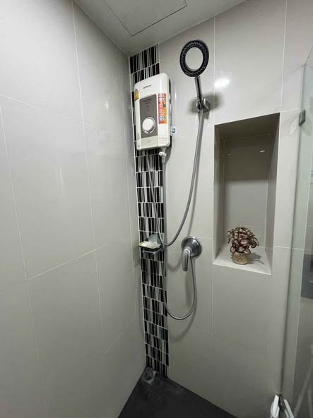 bathroom of Chateau In Town Sukhumvit 64/1.